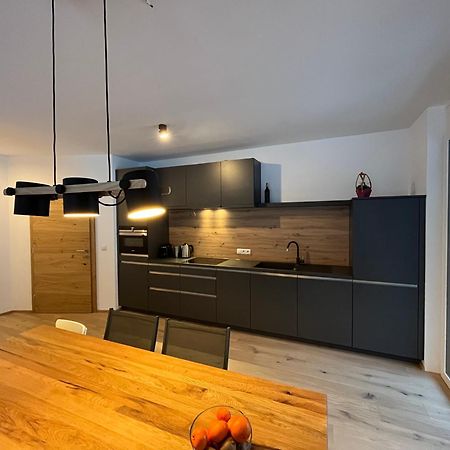 סי Das Taja Paznaun Penthouse Apartments מראה חיצוני תמונה